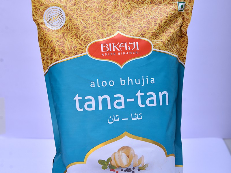 Aloo bhujia, Bikaji Aloo Bhujia Tana-Tan - Potato Flakes - Indian Namkeen - Tea Time Snack