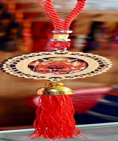 Ladee latakan Decorative Showpiece Hanuman Latkan